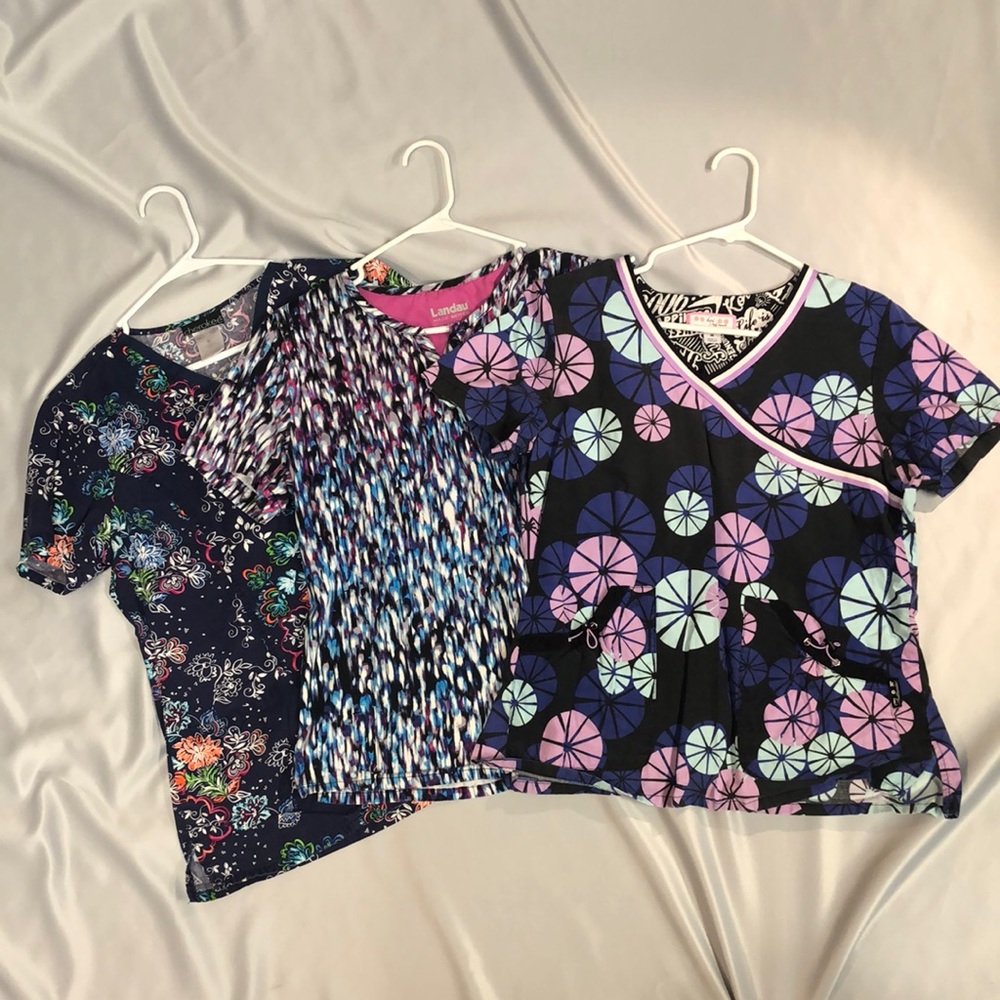 3 pack of Women’s Scrub Tops